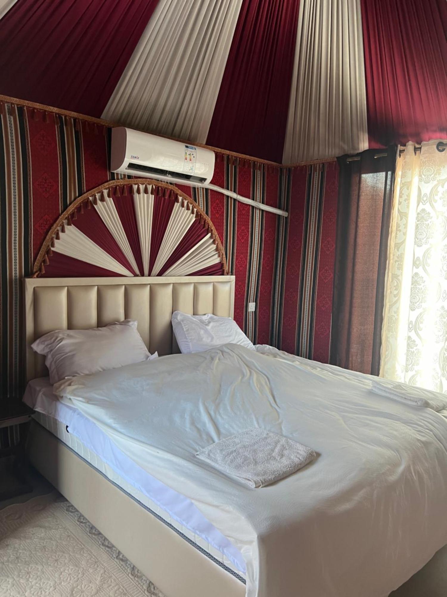 Rum Island Luxury Camp & Bubbles Hotel Ваді-Рам Екстер'єр фото